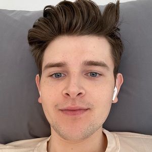 Meet your Posher, Blair